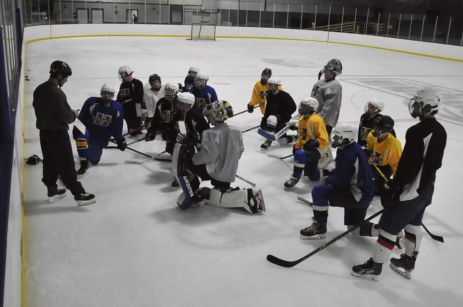 HJ-Hamptonhockey9-100517