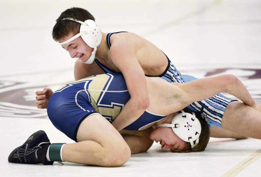 GTR-WCCAwrestling01-010618 GTR-WCCAwrestling01-010618