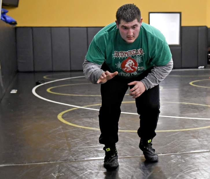 VND-WrestleFeatch-010318-4 VND-WrestleFeatch-010318-4