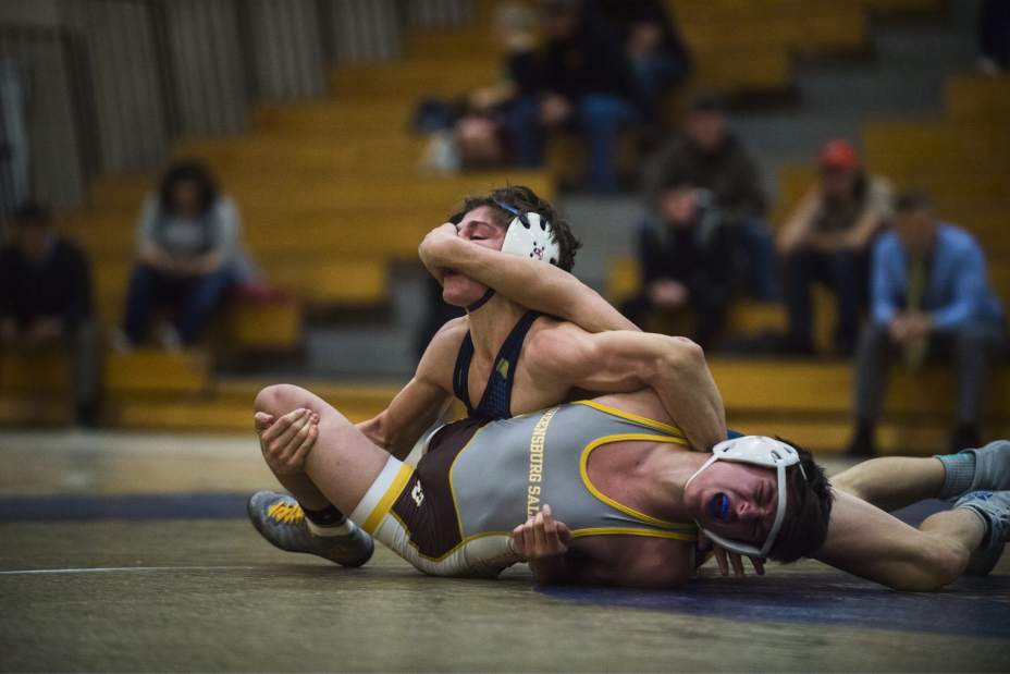gtr-GSFRwrestling4-010418 gtr-GSFRwrestling4-010418