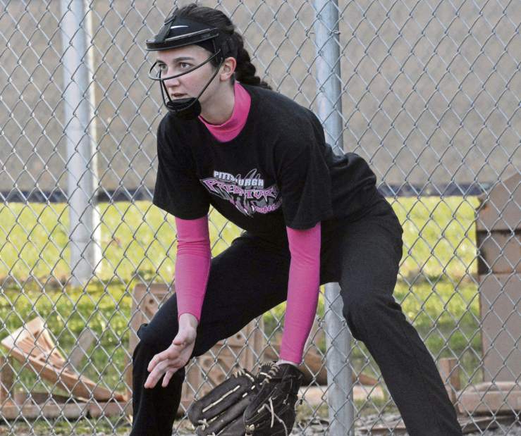 pal-spts-PlumSoftball8-041918 pal-spts-PlumSoftball8-041918