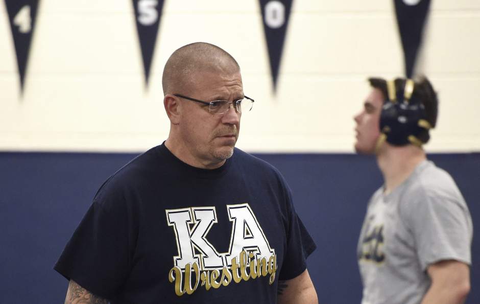 482405_VND-AAAwrestle08-120518 482405_VND-AAAwrestle08-120518