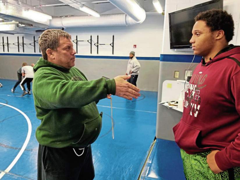 506626_gtr-Hempwrestle2-120518 506626_gtr-Hempwrestle2-120518