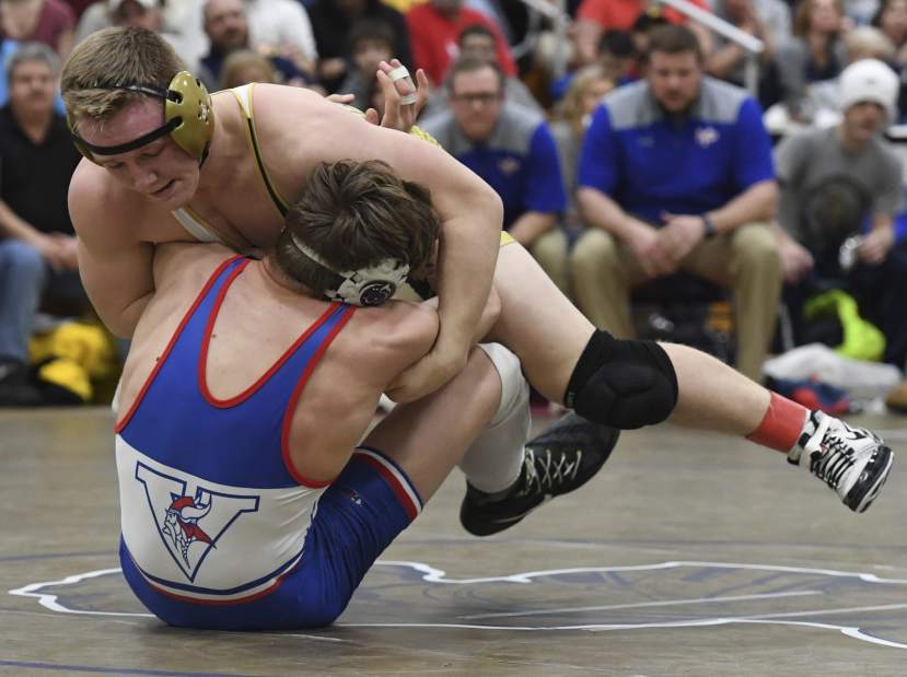 606752_gtr-WCCAwrestle05-010619 606752_gtr-WCCAwrestle05-010619