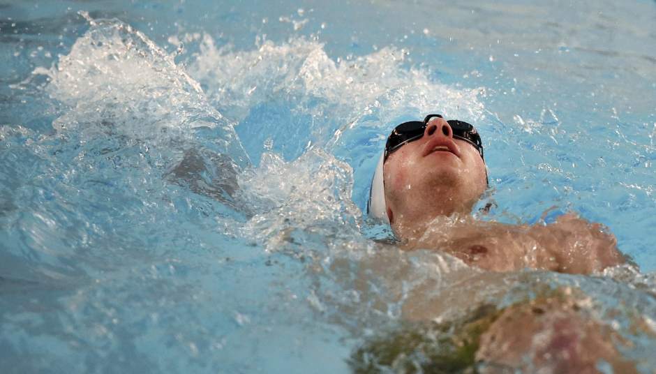621537_GTR-GSswimming02-011119 621537_GTR-GSswimming02-011119