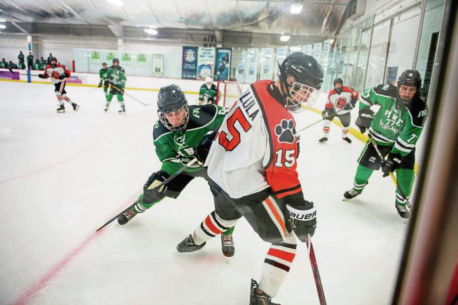 721769_GTR-PRLatrobehockey7-020819 721769_GTR-PRLatrobehockey7-020819