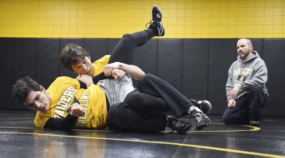 744123_VND-WrestleFeatch03-021419 744123_VND-WrestleFeatch03-021419