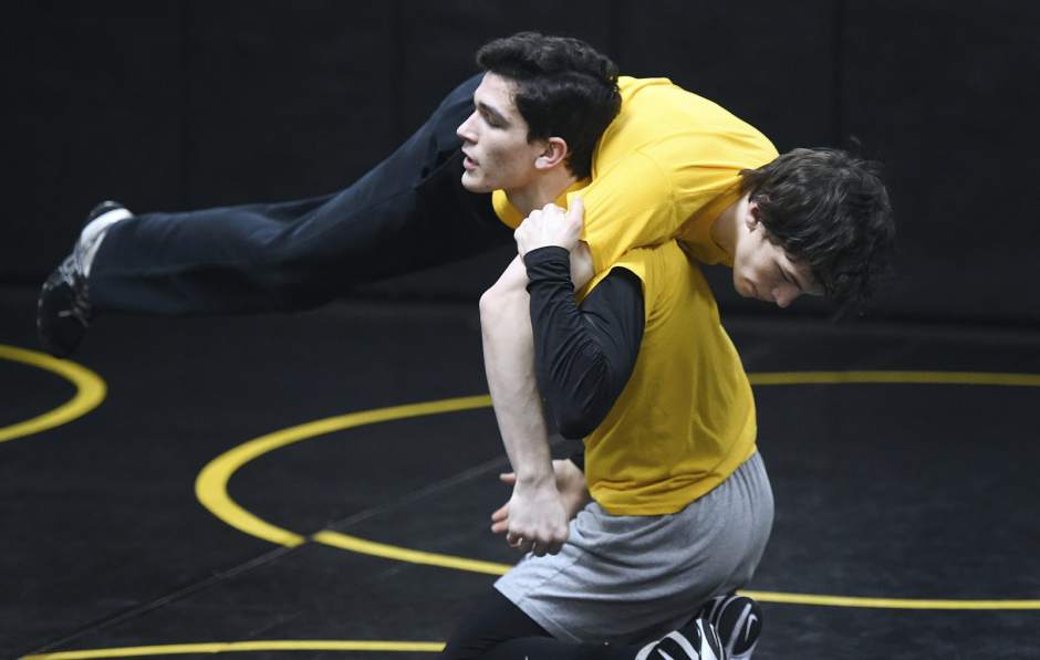 744123_VND-WrestleFeatch05-021419 744123_VND-WrestleFeatch05-021419