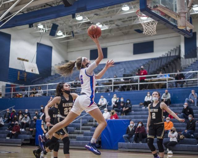 3416477_web1_ptr-CVSFgirls008-011921