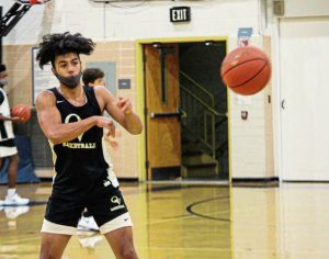 Quaker Valley senior James Davis makes a pass during practice on Nov. 23, 2020