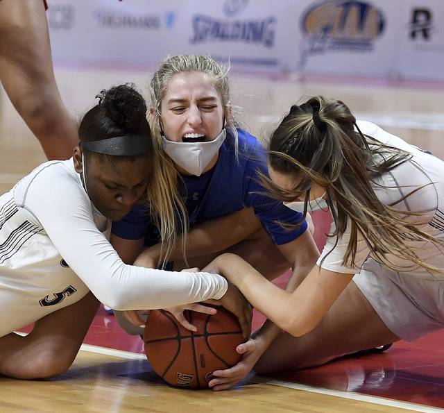 3661514_web1_PTR-5Agirlsgamer12-032821