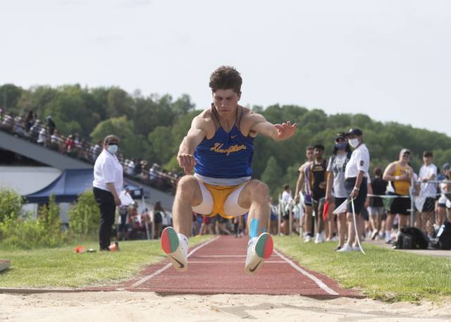 3866403_web1_Ptr-SlipUTrack017-052021