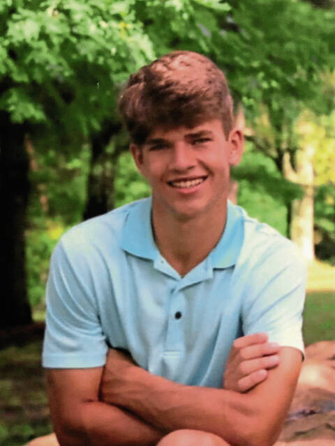 4299180_web1_wep-SeniorCorona-100421