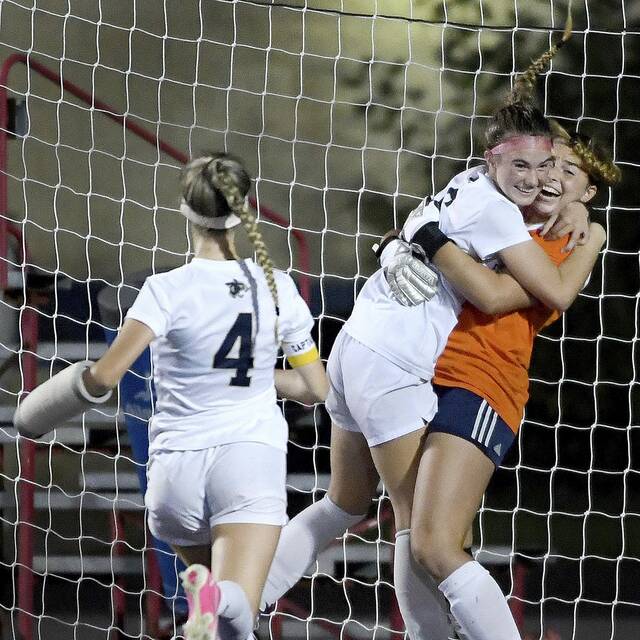 4311709_web1_ptr-HSSNroundup07-100721