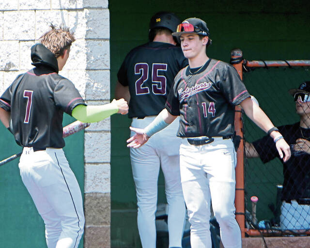 8618480_web1_ptr-GCCWMbase07-060325