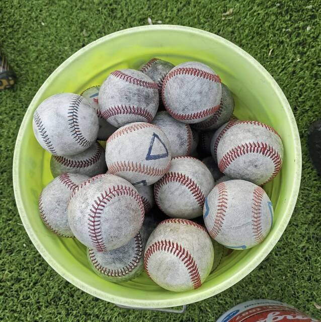 8697323_web1_ptr-baseballstock1-021822