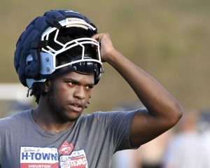 Central Valley’s Brendan Alexander works out during practice on July 30, 2025, in Center.