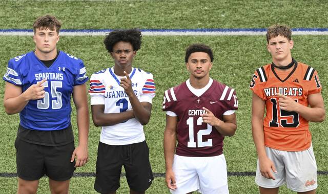 8735469_web1_gtr-Tabcover03-080125