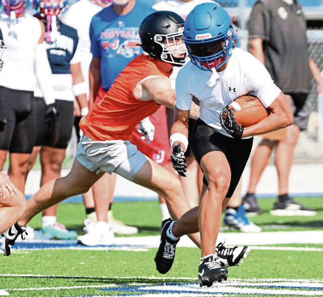 Jeannette’s Jayce Powell with a catch during the during the WCCA 7-on-7 tournament July 17, 2025, at Hempfield Area High School.