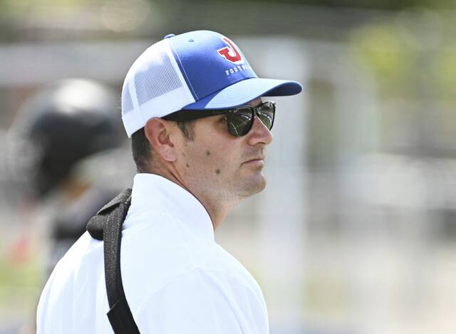 8737208_web1_gtr-Jeannette04-080125