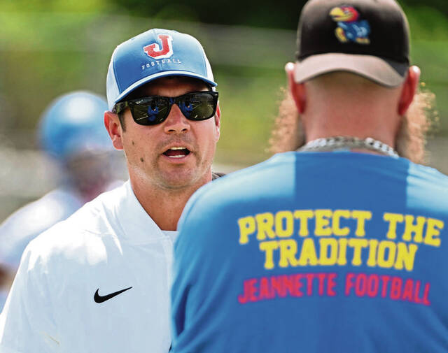 8737208_web1_gtr-Jeannette05-080125