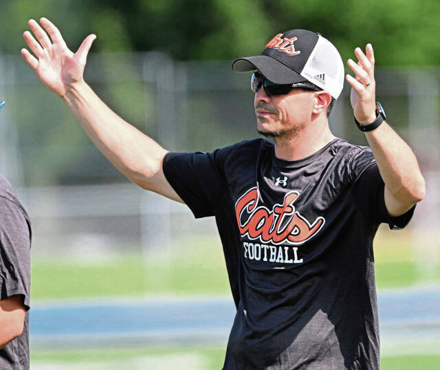 8737232_web1_gtrGL05-080125