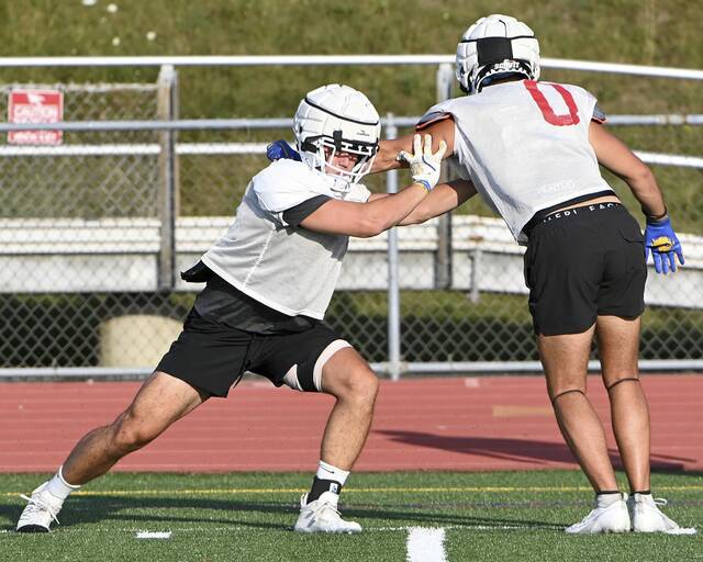 8739425_web1_ptr-FTAB25-Peters-07