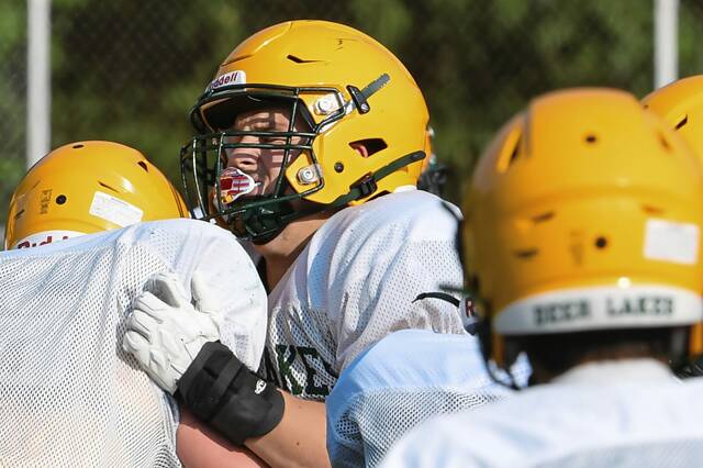 8741374_web1_vnd-DLcamp01-080825