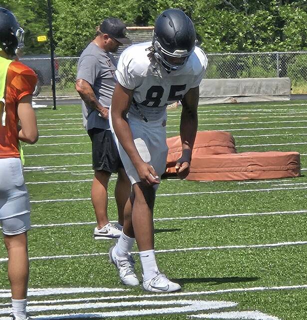 8766278_web1_gtr-RobYoung