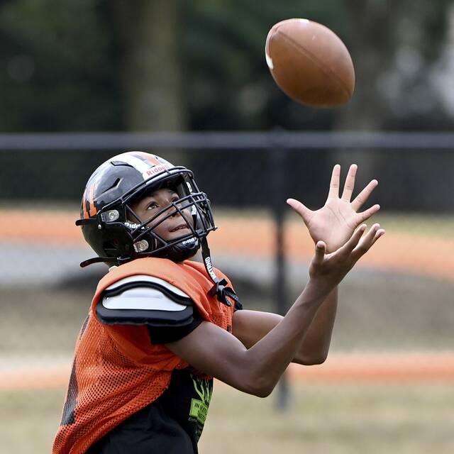 8768359_web1_ptr-FTAB25-BeaverFalls-02