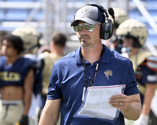 8781494_web1_ptr-FTAB25-Butler-01