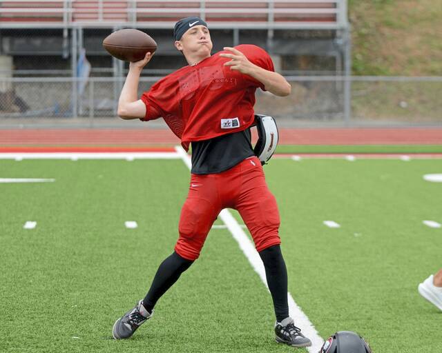 8794051_web1_ptr-CharleroiFB02-081725