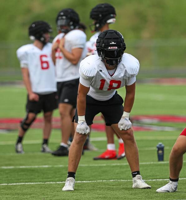 8794086_web1_ptr-ElizabethForwardFB01-081725