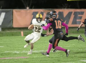 Bentworth's Ben Hays competes during the 2025 season.