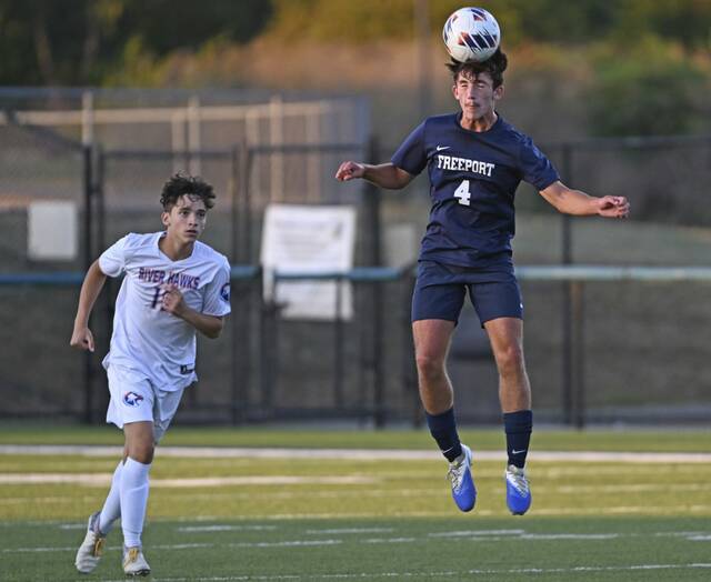 8834118_web1_vnd-FreeportSoccer07-090525