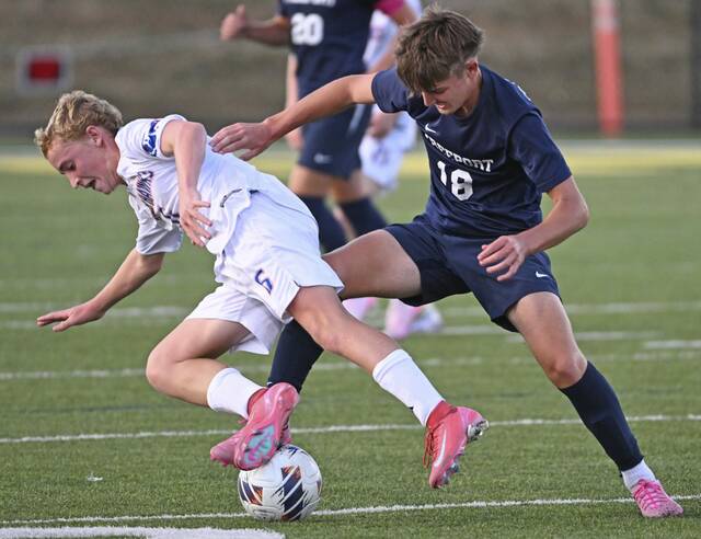 8834118_web1_vnd-FreeportSoccer08-090525