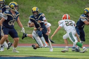 Ringgold’s Amoni Ward looks to break a tackle against Yough on Friday, Sept. 5, 2025.