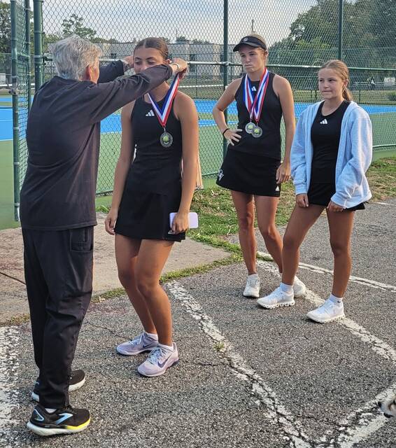 8847335_web1_sew-QVtennis1-091825