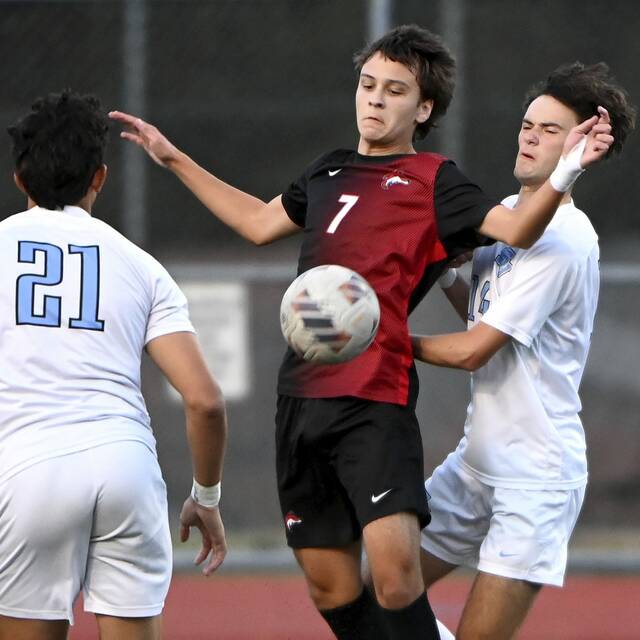 8847926_web1_ptr-FCSVbsoc04-091025