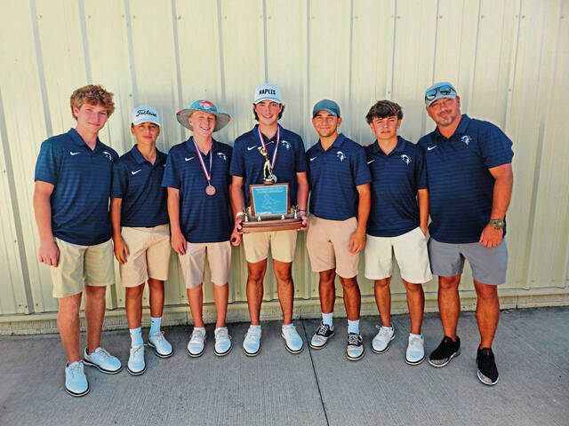 8856157_web1_gtr-WCCAgolf2-091225