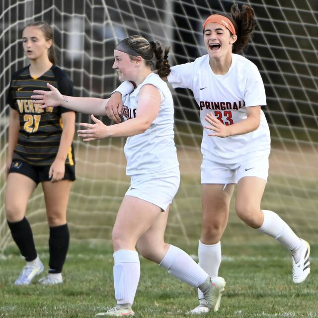 8856171_web1_vnd-SpringRivergsoc12-091225