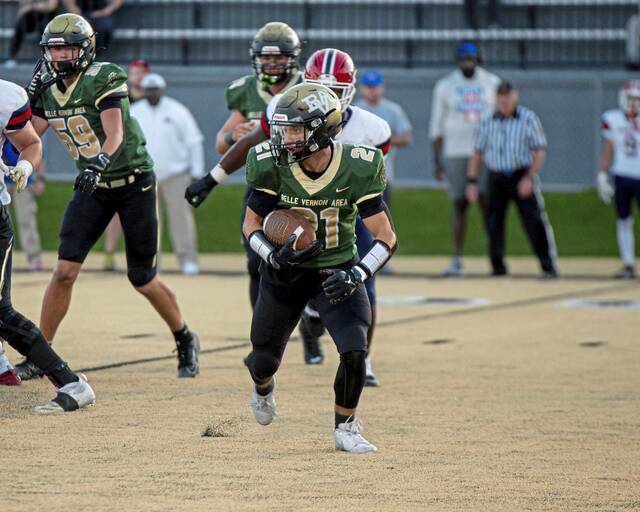 8860255_web1_ptr-McKBV01-091325