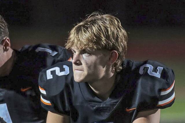 8871149_web1_bpj-BPfootball04-092525