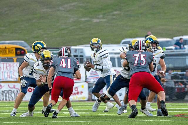 8881012_web1_gtr-ScottiesQB-092025