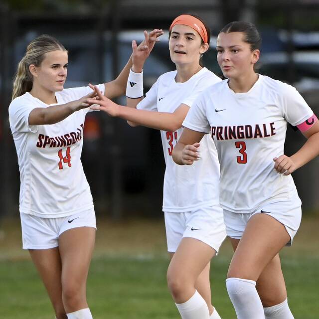 8890532_web1_vnd-SpringRivergsoc13-091225