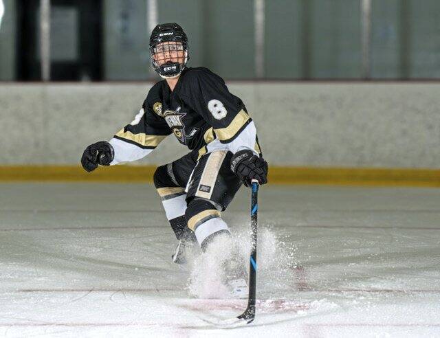 8896538_web1_TE-CalebSonafelt-100225