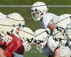 Peters Twp.’s Lucas Shanafelt works out during practice on Wednesday, Aug. 6, 2025, at Peters.