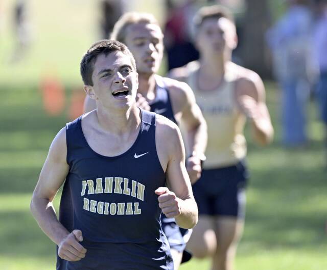 8914623_web1_vnd-SecXC12-100225