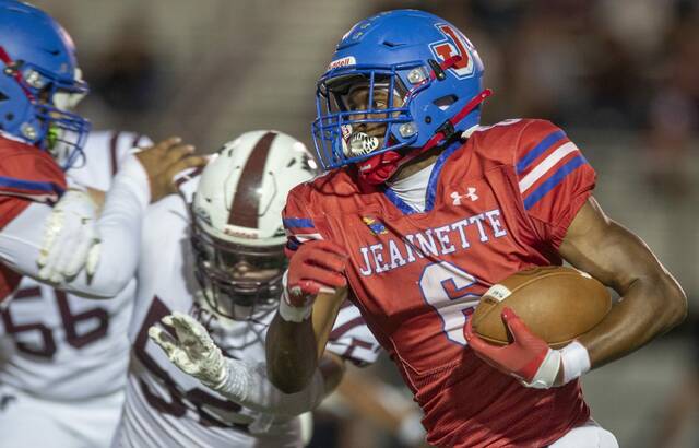 8921624_web1_gtr-GCCJeannette107-100425