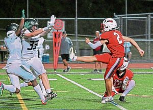 Fox Chapel’s Harran Zureikat, shown last season, kicked a 57-yard field goal Friday to set the WPIAL record.